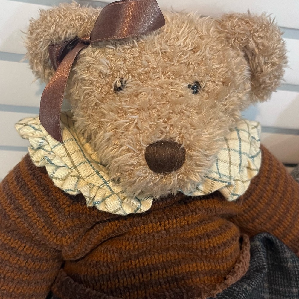 Russ Vintage Edition Collectible Teddy Bears - Picture 5 of 7